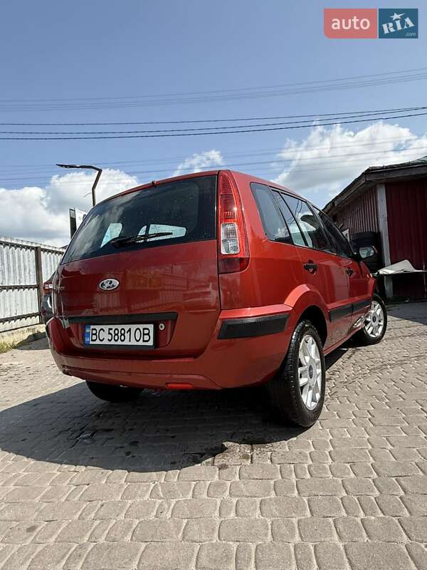 Хетчбек Ford Fusion 2008 в Львові