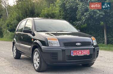 Хетчбек Ford Fusion 2008 в 