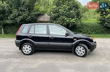 Хетчбек Ford Fusion 2008 в 