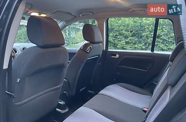 Хетчбек Ford Fusion 2008 в 