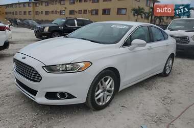 Ford Fusion 2015