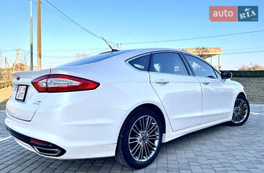 Седан Ford Fusion 2014 в 