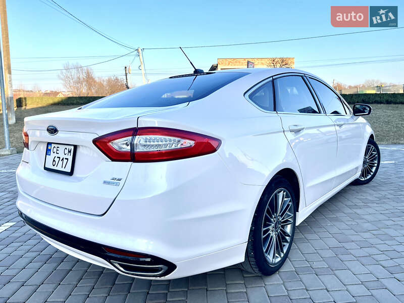 Седан Ford Fusion 2014 в Черновцах