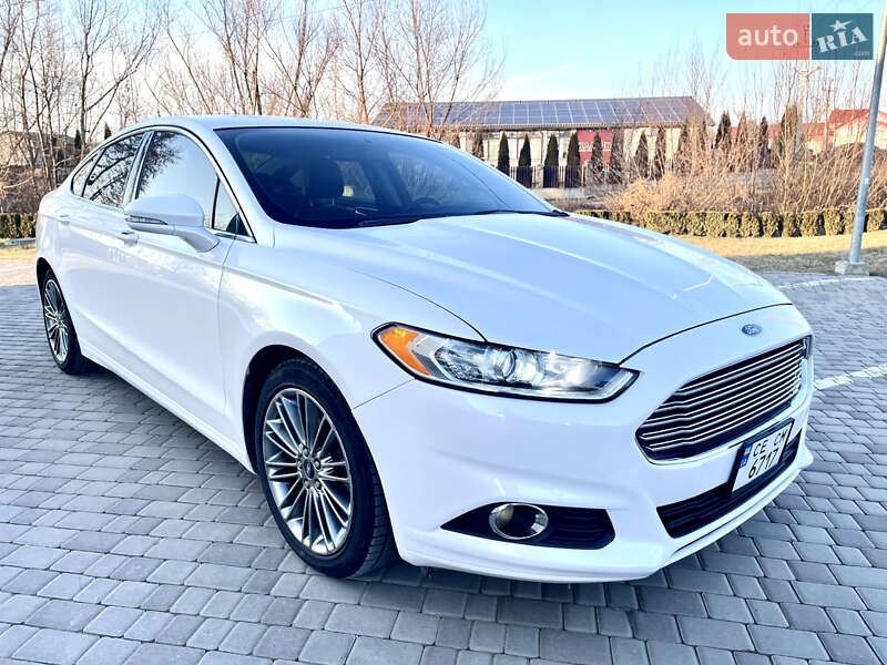 Седан Ford Fusion 2014 в Черновцах