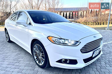 Седан Ford Fusion 2014 в 