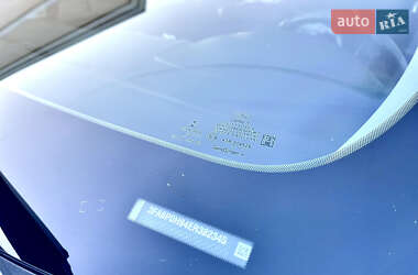 Седан Ford Fusion 2014 в 