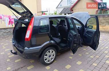 Хэтчбек Ford Fusion 2008 в 