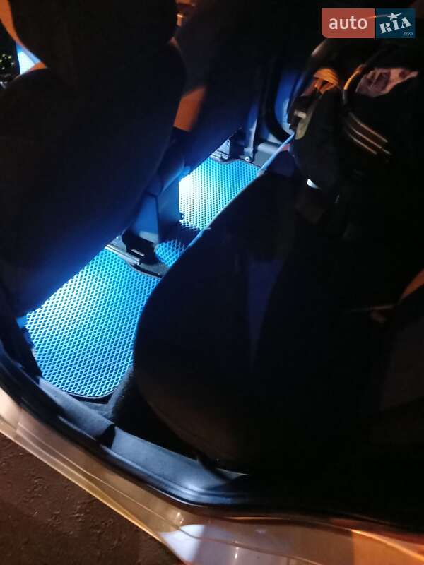 Хэтчбек Ford Fusion 2010 в Одессе