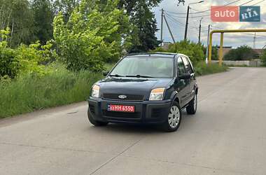 Хетчбек Ford Fusion 2008 в 