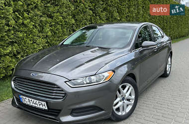 Седан Ford Fusion 2015 в Львове