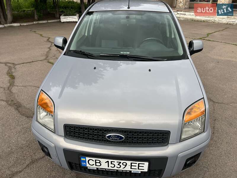 Хетчбек Ford Fusion 2011 в Ніжині