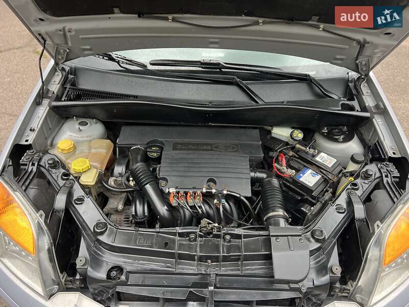 Хетчбек Ford Fusion 2011 в Ніжині