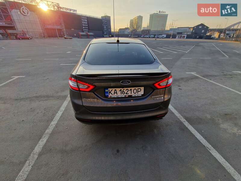 Седан Ford Fusion 2013 в Киеве