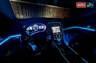 Седан Ford Fusion 2013 в 