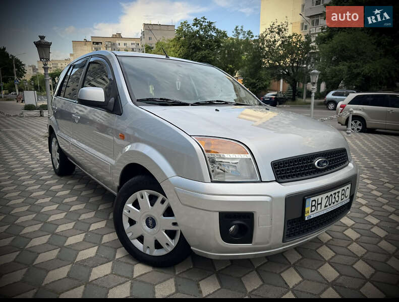 Хетчбек Ford Fusion 2012 в Чорноморську