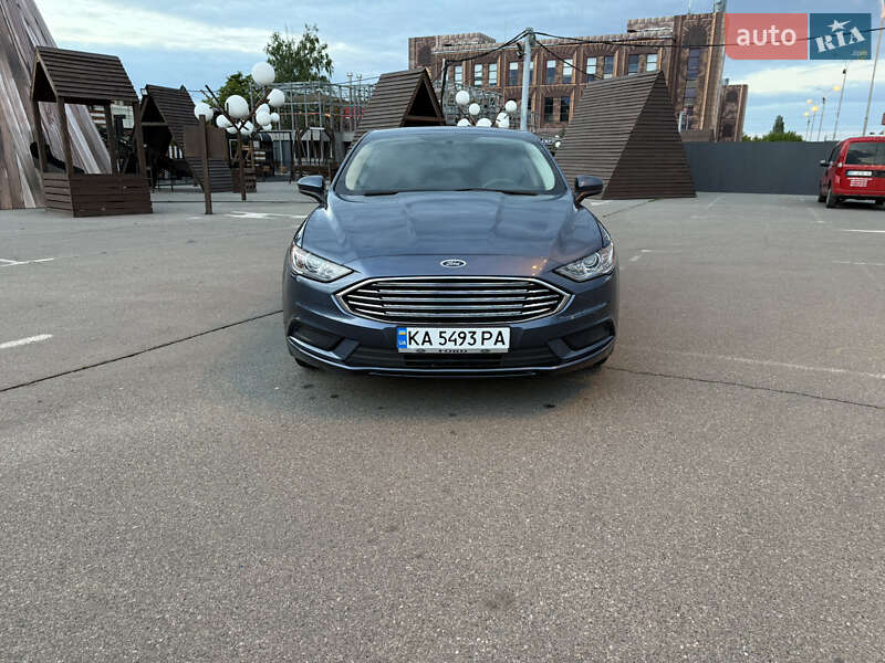 Седан Ford Fusion 2018 в Киеве