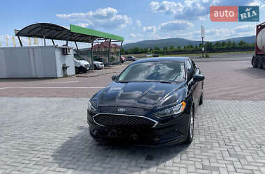 Седан Ford Fusion 2017 в Чернівцях