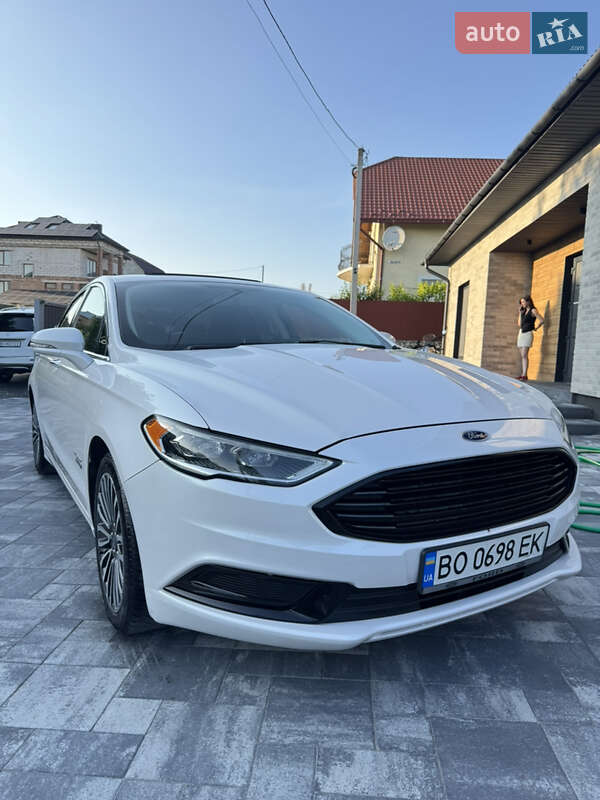 Седан Ford Fusion 2017 в Тернополе фото 2 Седан Ford Fusion 2017 в Тернополе