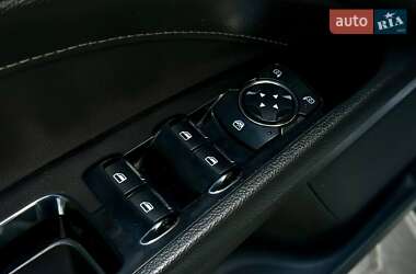 Седан Ford Fusion 2014 в 