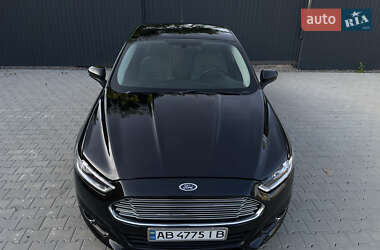 Седан Ford Fusion 2014 в 