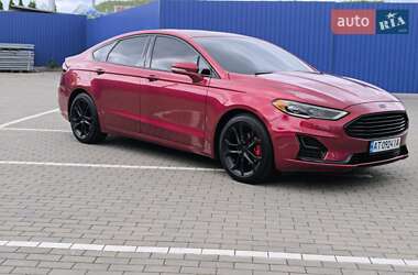 Седан Ford Fusion 2019 в Ивано-Франковске