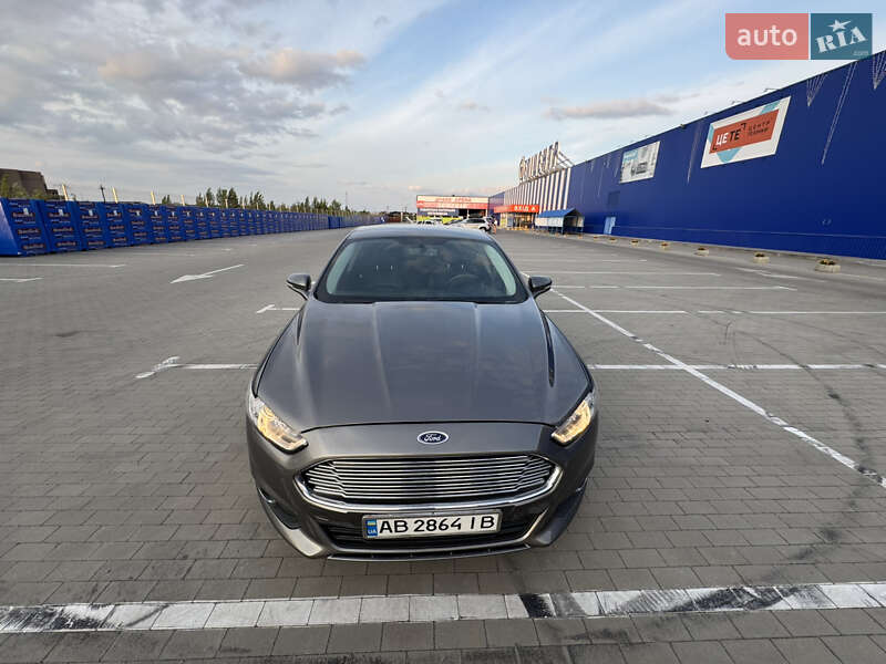 Седан Ford Fusion 2013 в Вінниці