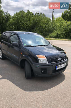 Хэтчбек Ford Fusion 2011 в 