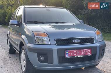 Хэтчбек Ford Fusion 2009 в 