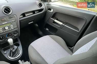 Хэтчбек Ford Fusion 2009 в 