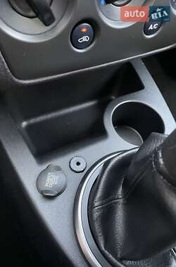 Хэтчбек Ford Fusion 2009 в 