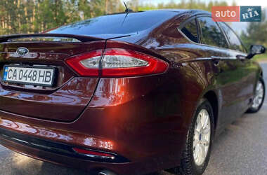 Седан Ford Fusion 2015 в Ивано-Франковске