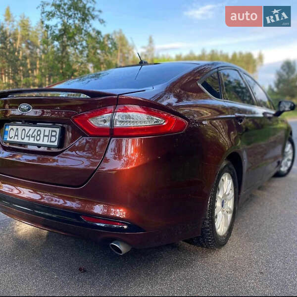 Седан Ford Fusion 2015 в Ивано-Франковске