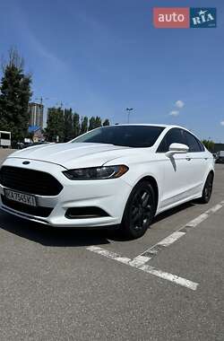 Седан Ford Fusion 2015 в Киеве