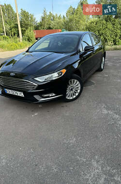Седан Ford Fusion 2017 в 