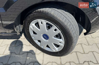 Хэтчбек Ford Fusion 2006 в 