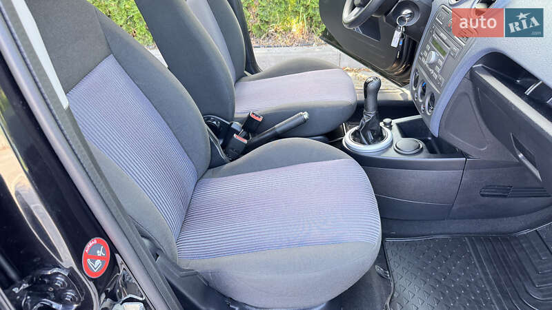 Хэтчбек Ford Fusion 2006 в Виннице фото 59 Хэтчбек Ford Fusion 2006 в Виннице