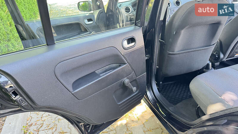 Хэтчбек Ford Fusion 2006 в Виннице фото 63 Хэтчбек Ford Fusion 2006 в Виннице