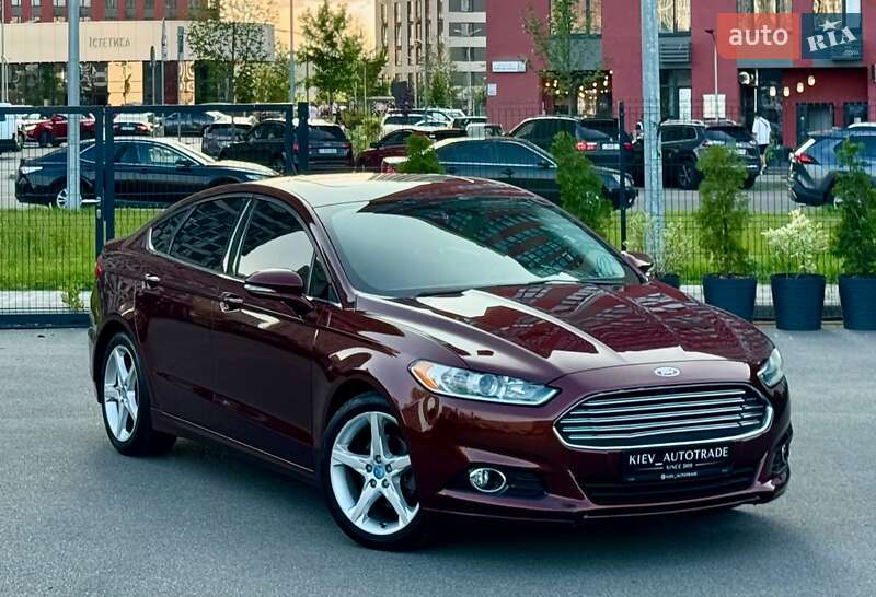 Седан Ford Fusion 2015 в Киеве фото 5 Седан Ford Fusion 2015 в Киеве