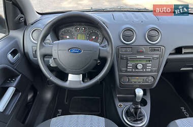 Хэтчбек Ford Fusion 2009 в 