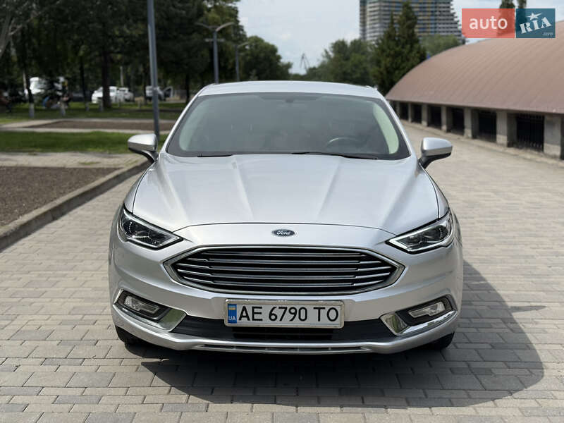 Седан Ford Fusion 2018 в Днепре