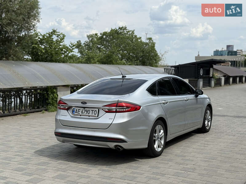 Седан Ford Fusion 2018 в Днепре