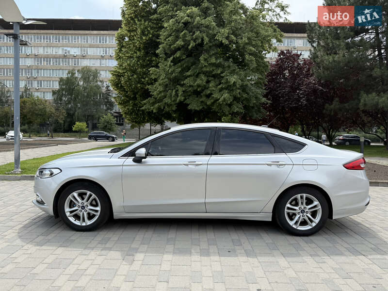 Седан Ford Fusion 2018 в Днепре