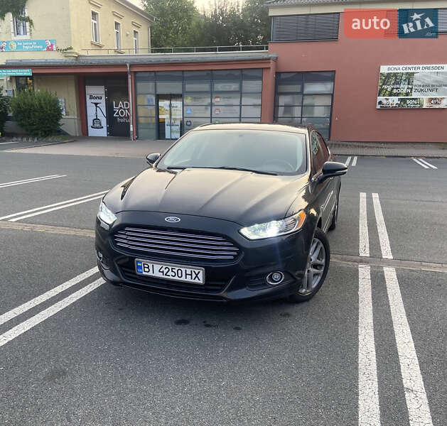 Седан Ford Fusion 2013 в Полтаве