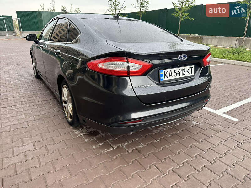 Седан Ford Fusion 2015 в Киеве