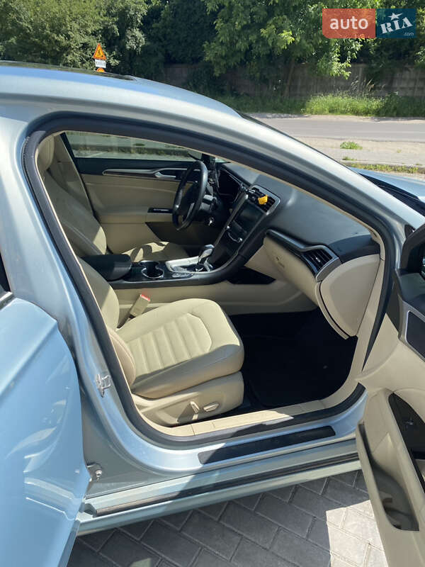 Седан Ford Fusion 2014 в Кам'янському фото 10 Седан Ford Fusion 2014 в Кам'янському