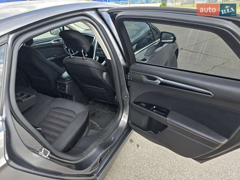 Седан Ford Fusion 2014 в Харькове фото 10 Седан Ford Fusion 2014 в Харькове