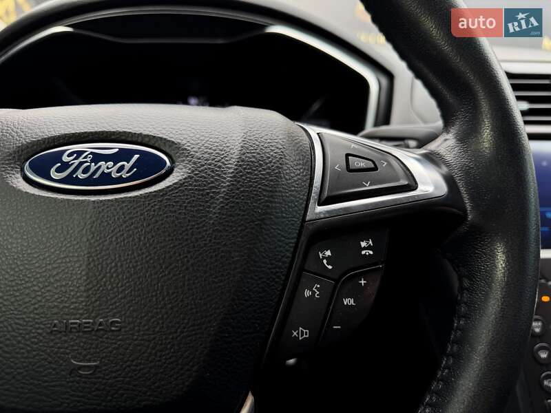 Седан Ford Fusion 2017 в Киеве фото 19 Седан Ford Fusion 2017 в Киеве