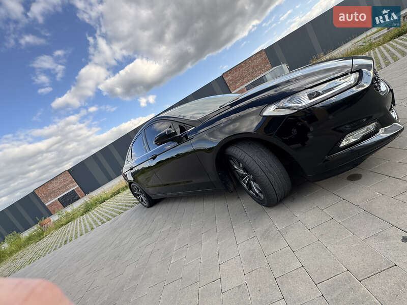 Седан Ford Fusion 2015 в Хмельницькому