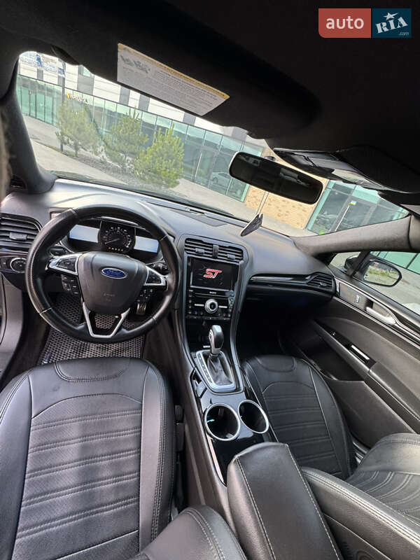 Седан Ford Fusion 2015 в Хмельницькому
