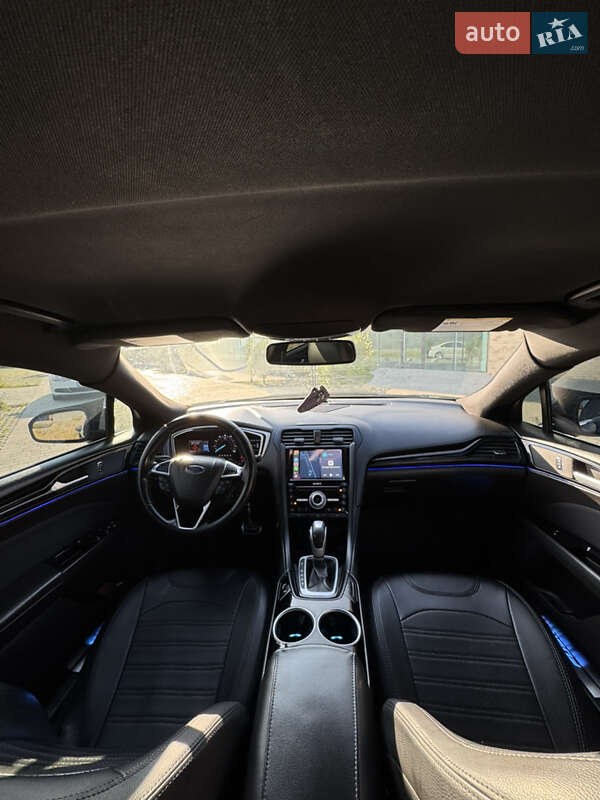 Седан Ford Fusion 2015 в Хмельницькому